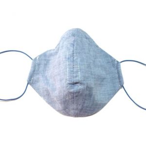 Masque barrière en tissus lavable bleu ciel